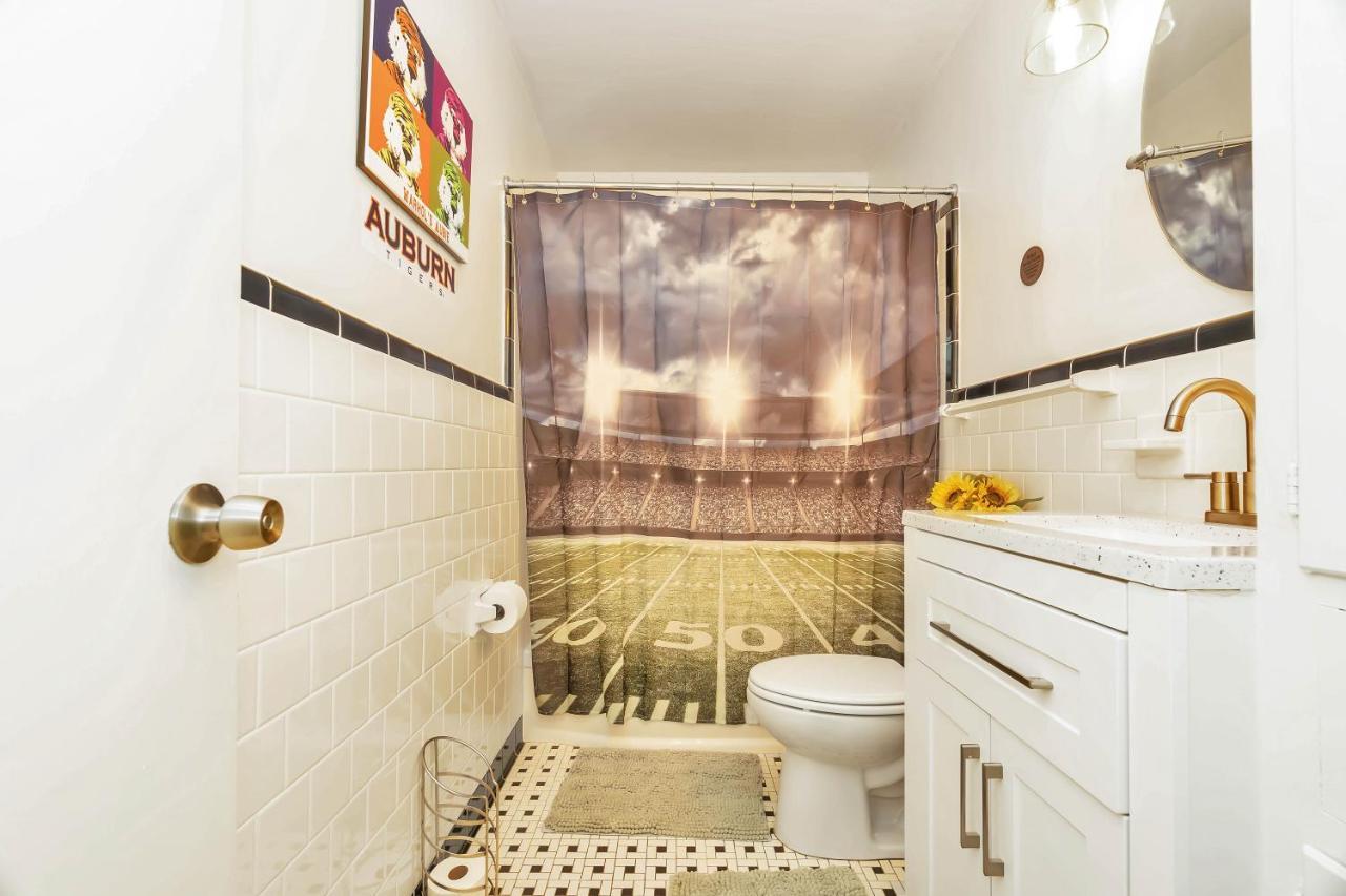 Вілла Capital City Eagle'S Nest - Pool Table - Pet Friendly - 6 Beds Монтгомері Екстер'єр фото